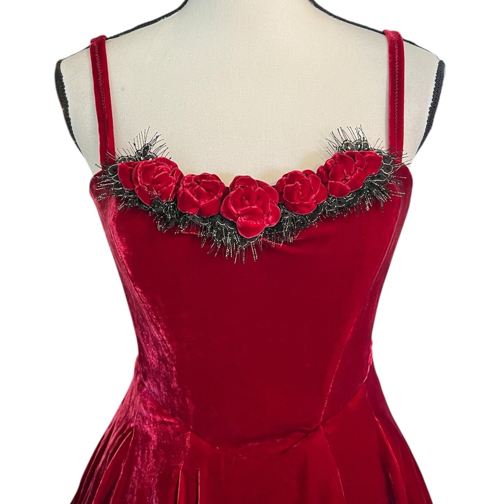 NWT Vintage Betsey Johnson Red Velvet Black Lace 3D Rose Cupcake Mini Dress - Picture 4 of 10